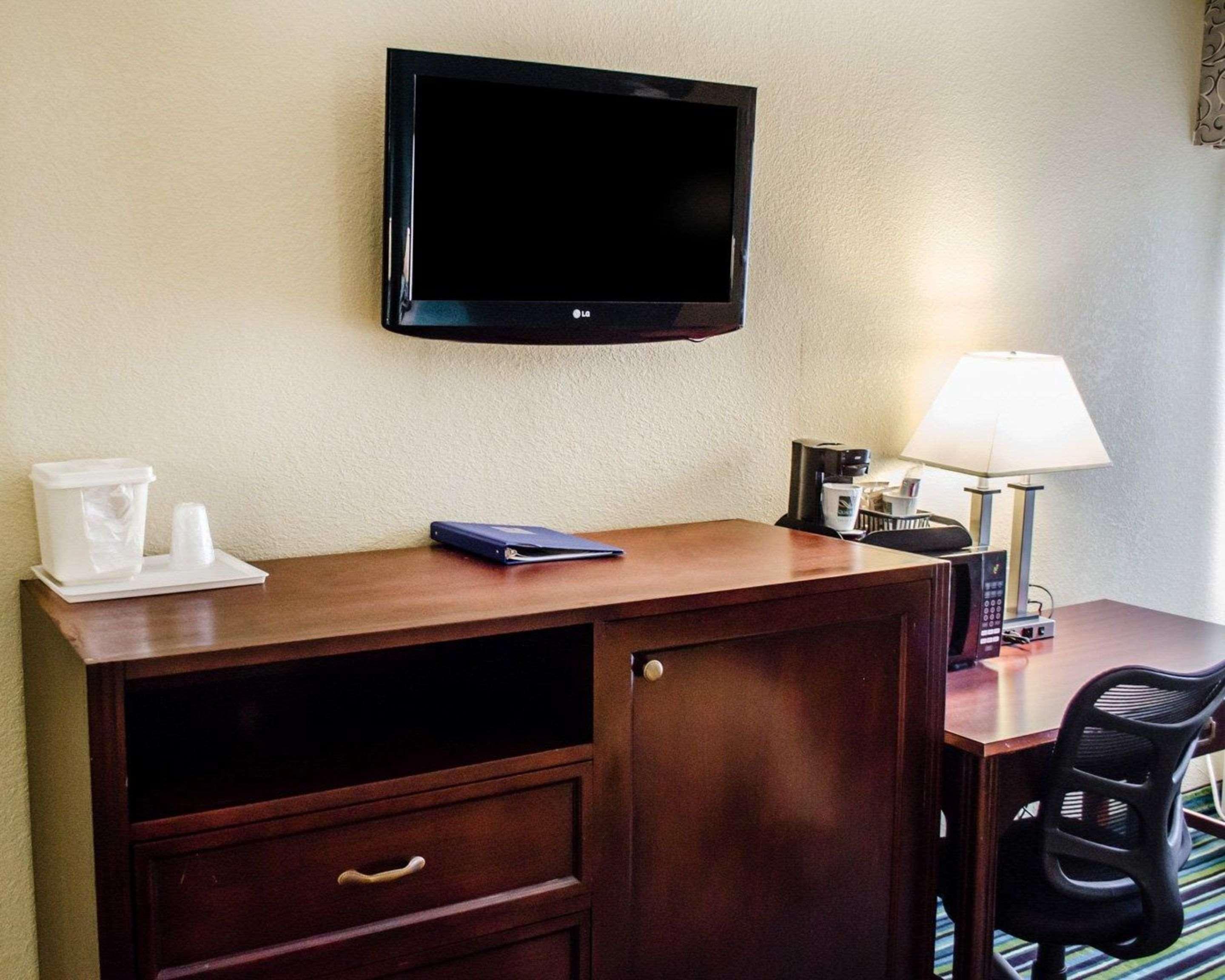 Quality Inn & Suites Medina - Akron West Luaran gambar
